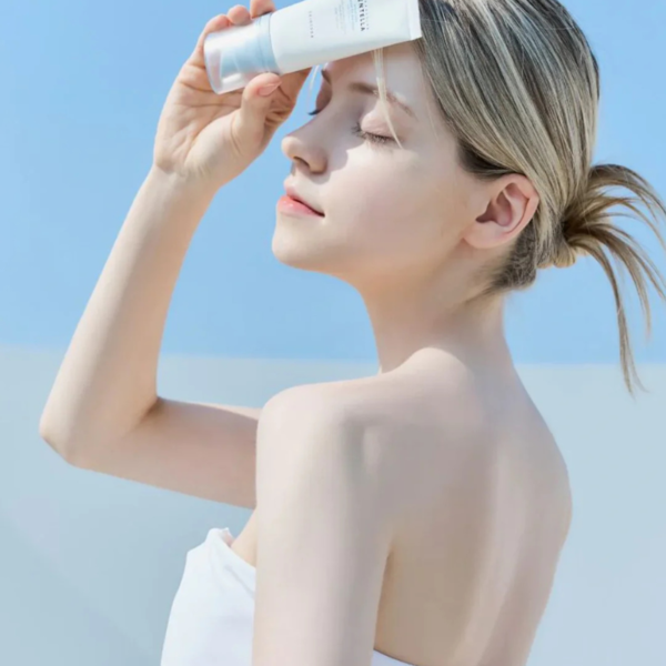 [SKIN1004] Madagascar Centella Hyalu-Cica Water-Fit Sun Serum SPF50+ PA++++ - Image 5